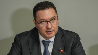 Даниел Митов е отстранил директора на ОД на МВР - Варна