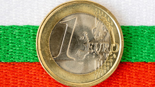 Кой печели и кой губи от положителния конвергентен доклад за България